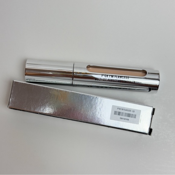 IL MAKIAGE Concealer in Shade 2.5 NEW IN BOX - Picture 4 of 4